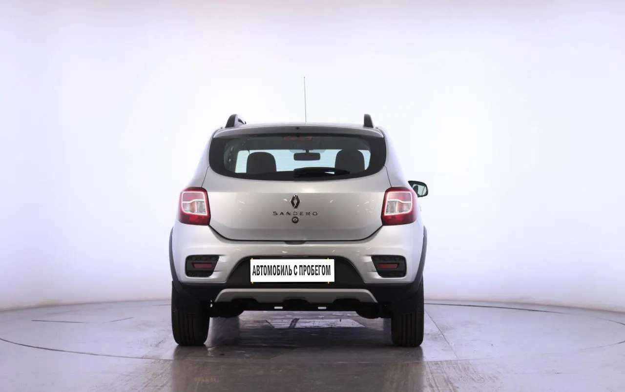 Купить Renault Sandero Stepway Механическая 2020 с пробегом 27481 км низкие  цены на б/у автомобили в Уфе - Урус Экспер